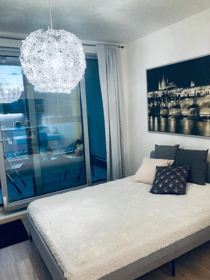 Apartement Blanc Harfa Design 프라하 외부 사진